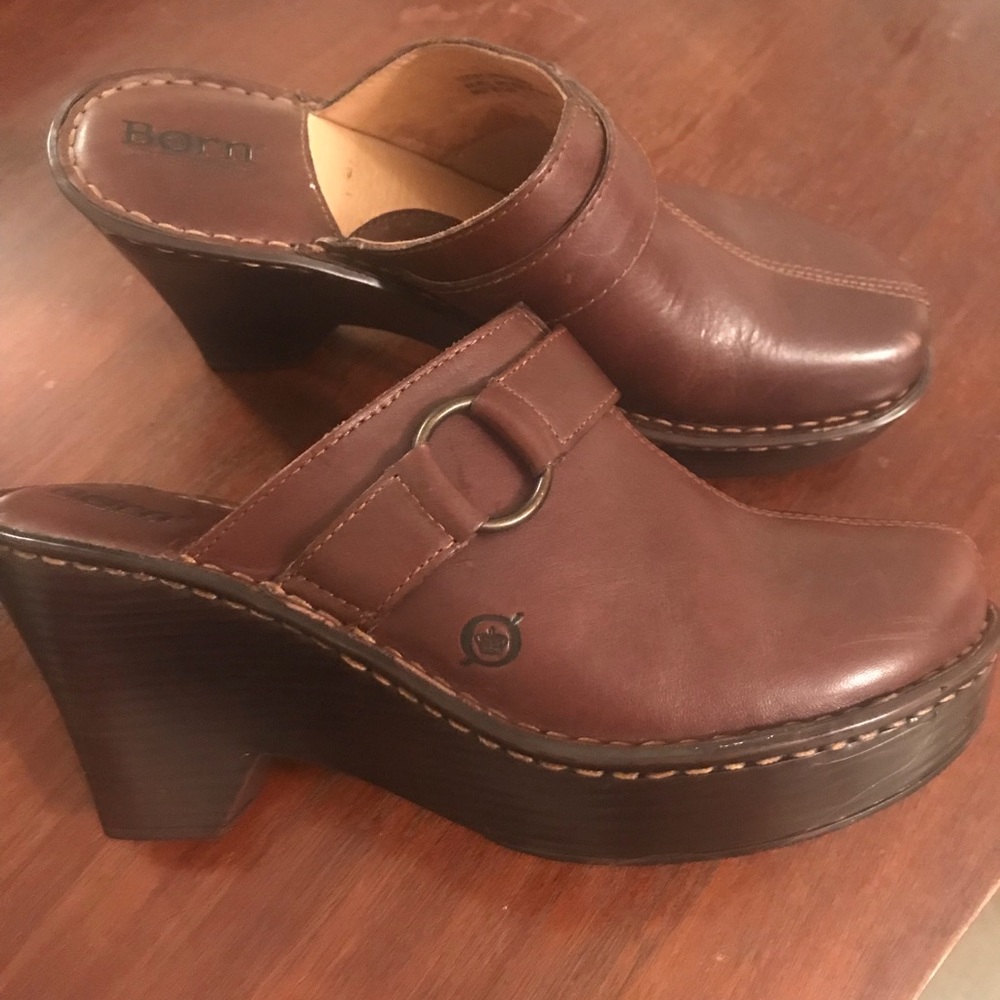 Born Shoes size 8 worn once